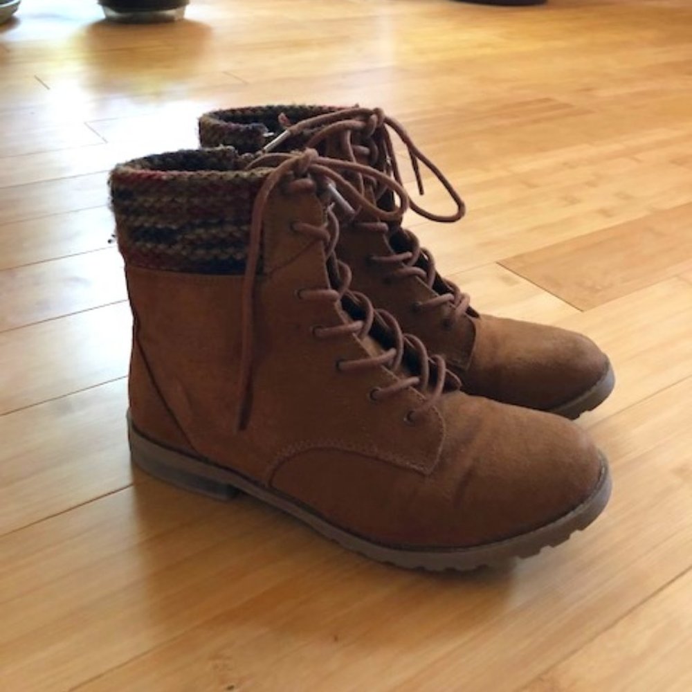 Brown American Eagle Ankle Boots